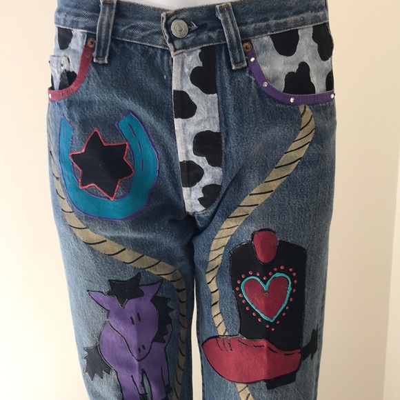 LEVI’S size 6 high waist jeans with appliqué - Picture 2 of 14